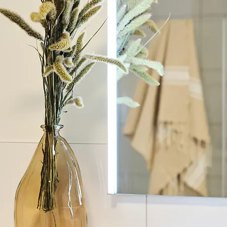 Apartment C2 Pine Hill - Barrierefrei Mit Offener Dusche&großer Südterrasse Mit Blick In Grüne Zirchow